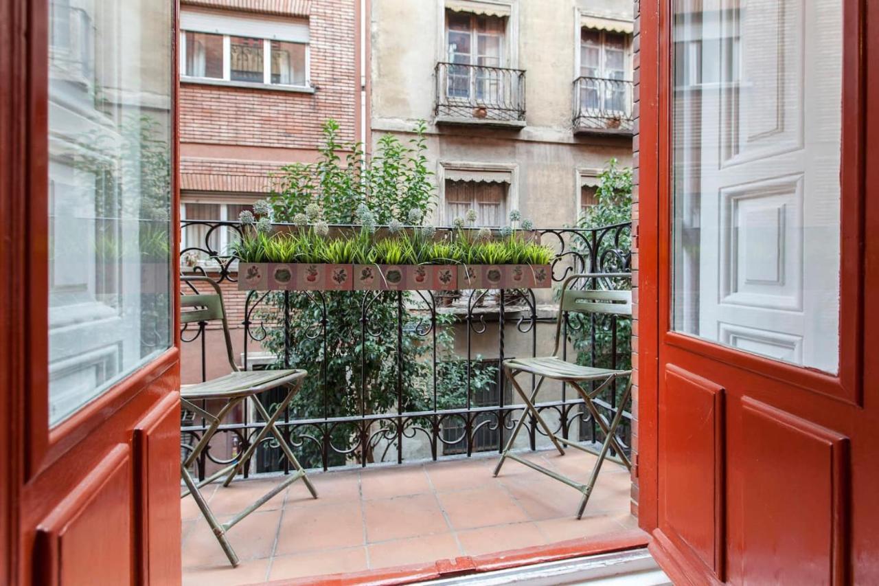 La Casa De La Luna Madrid Exterior foto
